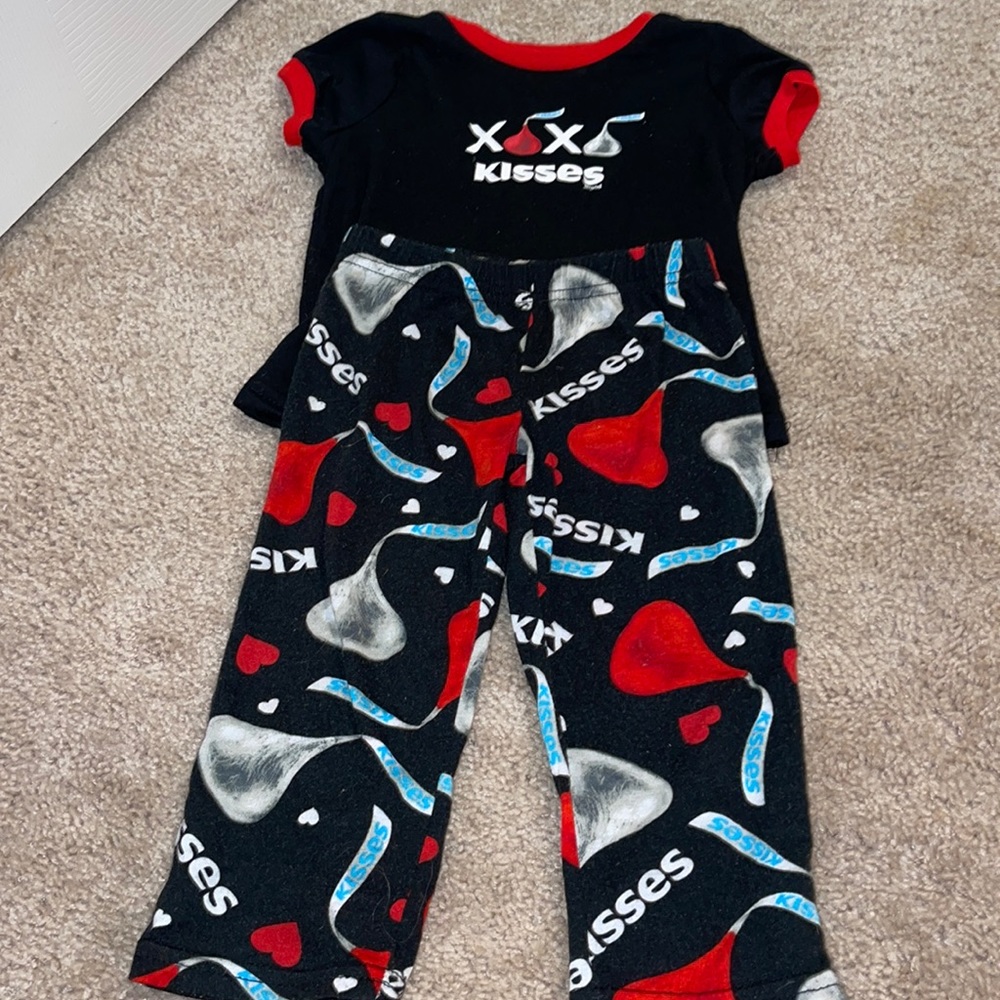 Hershey 2 pc pajama set